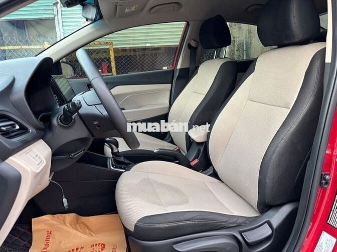 Hyundai Accent 2024 1.4 Tiêu chuẩn Đỏ 51.000km