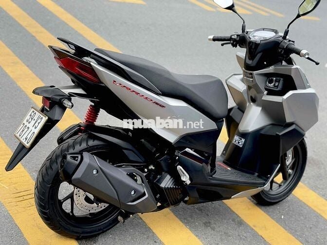 Vario 160 ABS mẫu 2024 2 đĩa bạc nhám bstp 9chủ