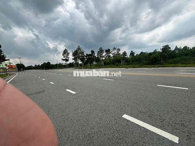 Chính chủ bán đất mặt tiền kinh doanh N13, Mỹ Phước, đường 36m