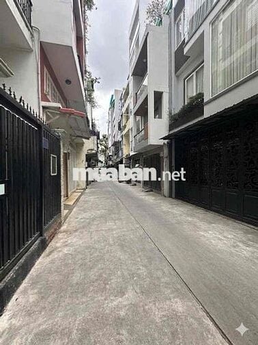 TRUNG TÂM QUẬN 10 - 5 TẦNG LÊ HỒNG PHONG - Ô TÔ THÔNG SÁT MẶT TIỀN .