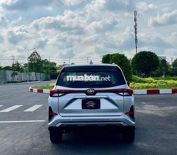 Toyota Veloz 1.5 Top 2024 Bạc 58.000km