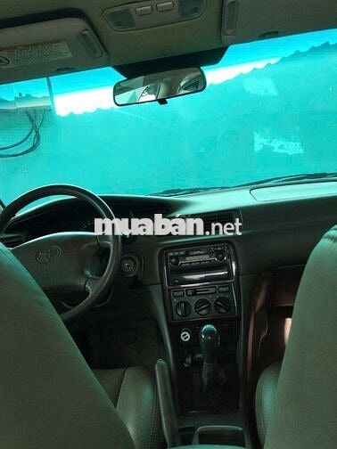 Toyota Camry Xanh 5 chỗ
