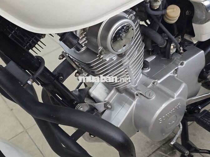 SYM Husky 125 Trắng 6000km