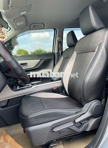 Toyota Veloz 1.5 Top 2024 Bạc 58.000km