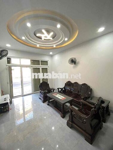 Cho Thuê Nhà Mặt Tiền Đường Nguyễn Bỉnh Khiêm Xương Huân Nha Trang