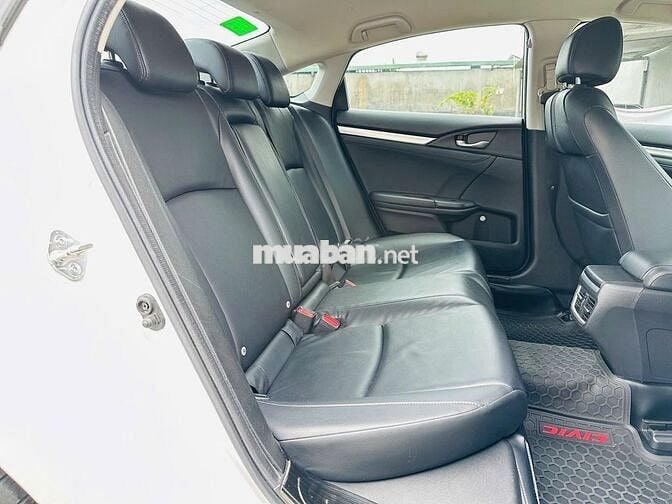 Honda Civic 1.8 G 2021 Trắng 50.000km