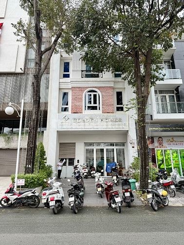MÔI GIỚI BĐS LÀM VIỆC TẠI KHU ĐÔ THỊ PHÚ MỸ HƯNG CÓ LƯƠNG CƠ BẢN