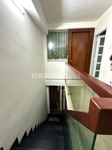 Bán nhanh nhà HXH 10m Trường Chinh-Ba Vân,phường Tân Bình,4 tầng 8,7tỷ