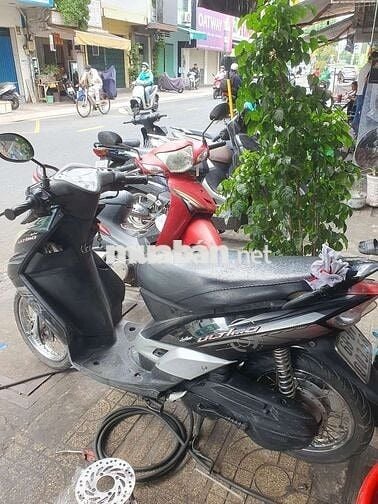 Yamaha Ultimo màu Đen
