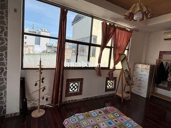 Siêu phẩm 1PN rộng 40m² ngay trung tâm Quận 3