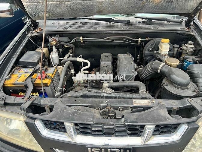 Isuzu Hilander 2005 Đen