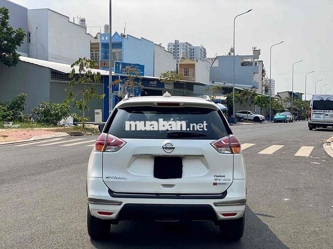 Nissan X trail 2018 2.5 SV 4WD Premium - 79000 km