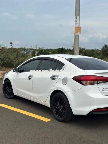 Kia Cerato 2017 Số sàn