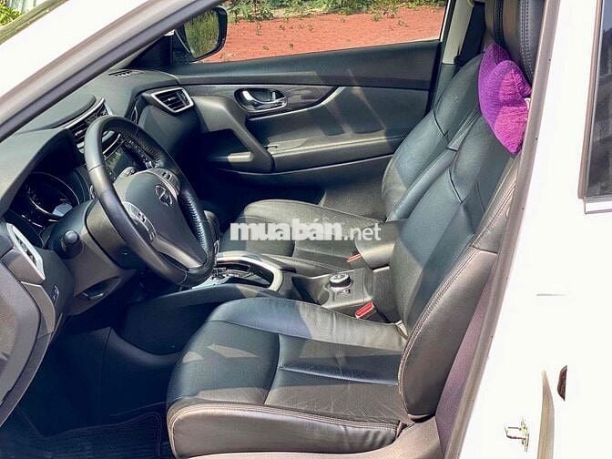 Nissan X trail 2018 2.5 SV 4WD Premium - 79000 km
