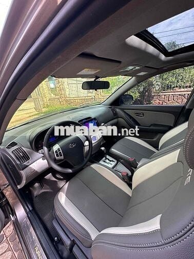 Hyundai Avante 2013 số tự động bản full 1.6L Nâu