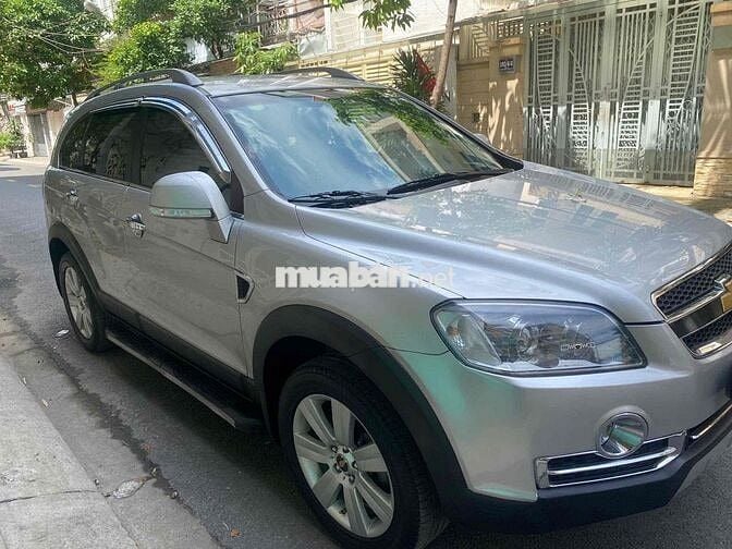 Chevrolet Captiva Bạc