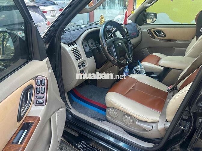 Ford Escape 2003 XLT Đen