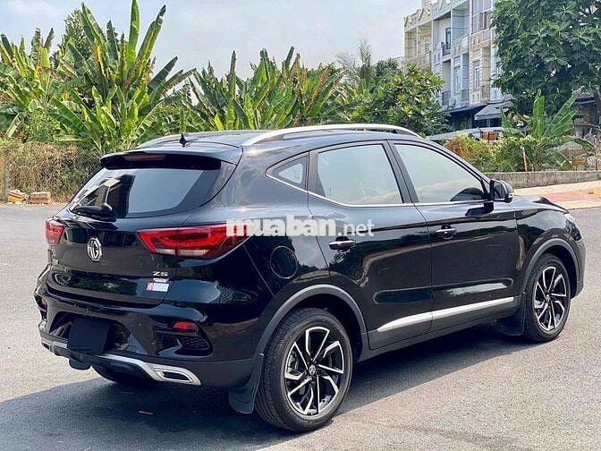 MG MGZS 2025 Luxury 1.5 AT 2WD - 13500 km