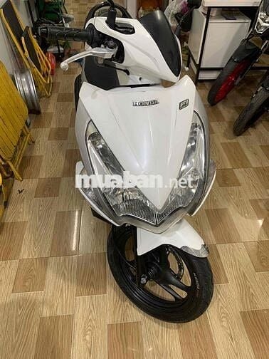 Honda AB Fi Trắng bạc Đã qua sử dụng