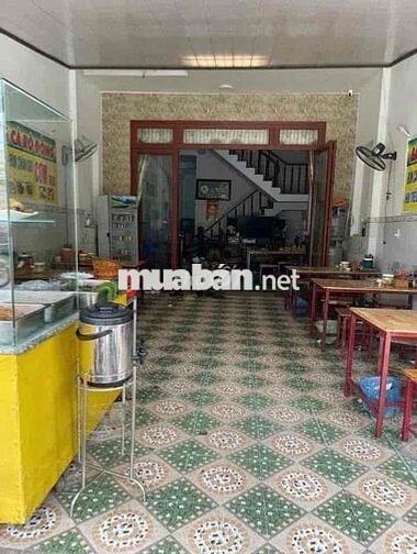 Cần bán gấp nhà mặt tiền Bình Chánh