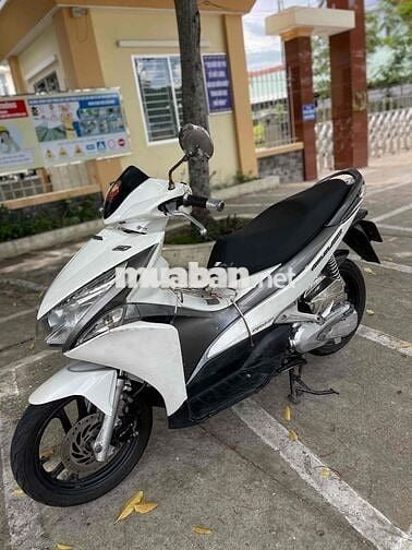 Honda Air Blade FI 2011 Trắng