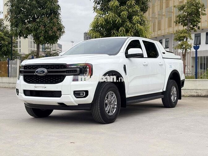Ford Ranger 2025 XLS Trắng 17000 km