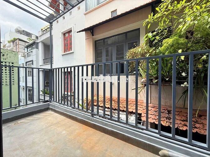Khai trương tòa nhà căn hộ mới tinh ngay trung tâm quận 3