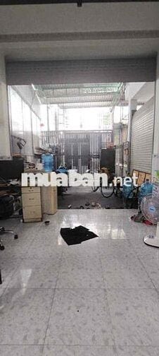 cho thuê nhà đường phạm thị nghỉ giá rẻ sân rộng vừa ở làm nghề sạch