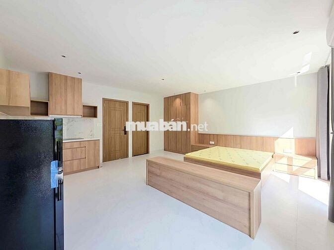 Cho thuê căn hộ Studio ban công,full NT gần lotte,cầu kênh tẻ ,RMIT,..