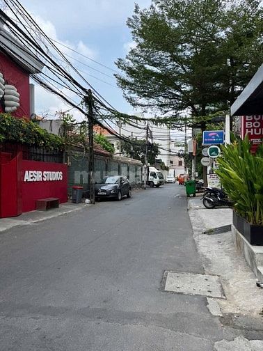 62 triệu/tháng,100 m2, Cho thuê đất mặt tiền đường 46, P.Thảo Điền, Q2