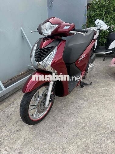 Honda SH 2016 khoa ga xin Đỏ 18000 km