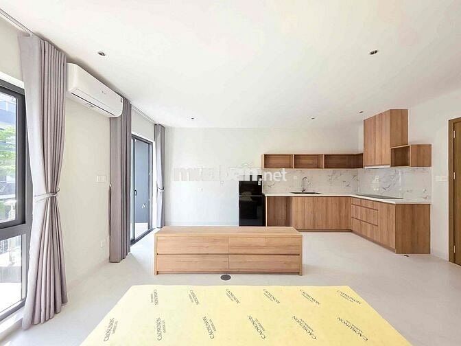 Cho thuê căn hộ Studio ban công,full NT gần lotte,cầu kênh tẻ ,RMIT,..
