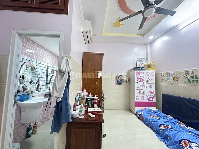 BÁN NHÀ ĐẸP NGUYỄN ĐÌNH CHÍNH QUẬN PHÚ NHUẬN