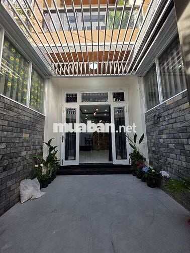 Nhà 4 Tầng Mặt Tiền Đường Võ Trứ- Nha Trang 