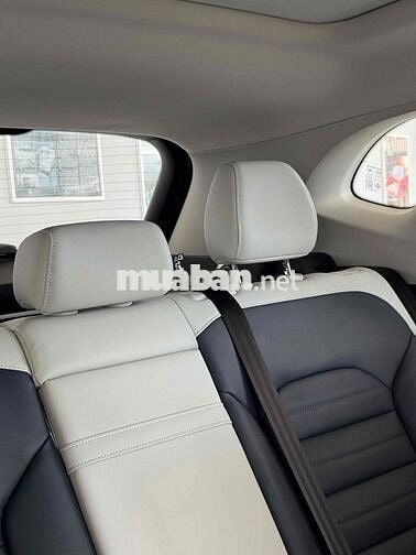 MG HS Luxury Trắng