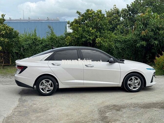 Hyundai Accent AT Đặc Biệt 2025 50.000km Trắng