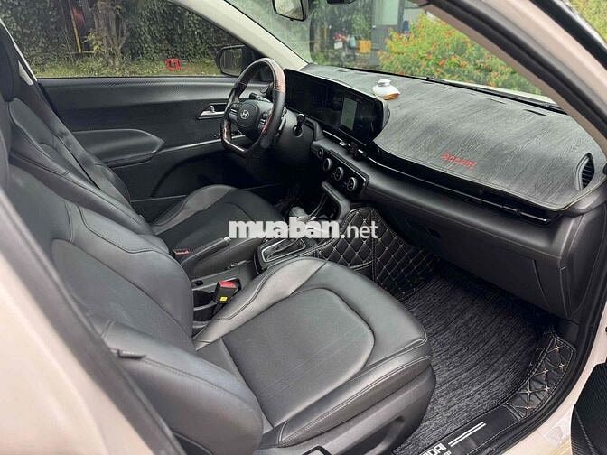 Hyundai Accent AT Đặc Biệt 2025 50.000km Trắng