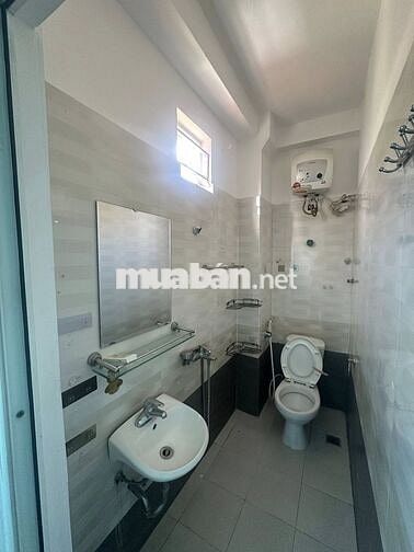 Cho thuê nhà nguyên căn 5 tầng ngõ 83 Tân Triều đầy đủ nội thất