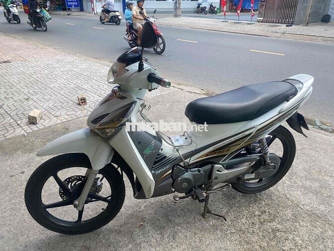 Honda Future X 2011 Trắng