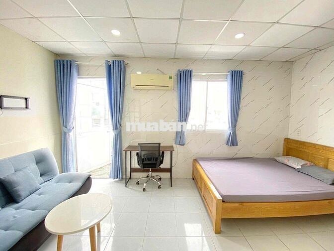 STUDIO BAN CÔNG NGẬP NẮNG – ĐƯỜNG TRƯỜNG SƠN