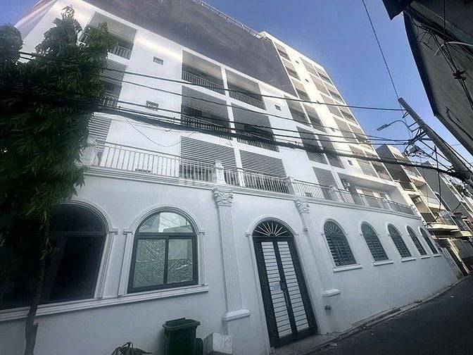 Bán tòa nhà Thoại Ngọc Hầu, Tân Phú, 202m2, dòng tiền 200 tr/th
