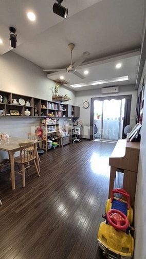 - Bán căn hộ chung cư KDT Định Công, Trần Điền, siêu đẹp, 56m2, 4.4 tỷ