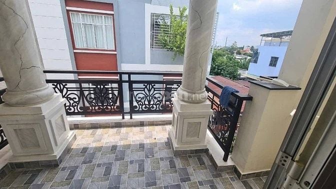 Cho thuê Nhà hẻm oto đường số 11, p. trường thọ - 3 tầng có 4pn3wc 