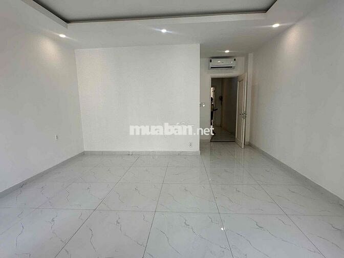 CHO THUÊ VĂN PHÒNG CITYLANND 40m2 THANG MÁY TỪ HẦM ĐỂ XE
