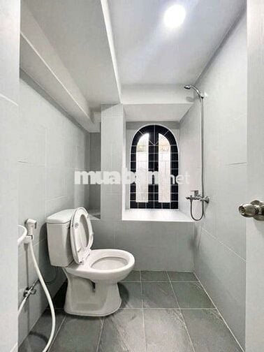 🔥CĂN HỘ  FULL NT CỬA SỔ TRỜI NGAY EMART PHAN HUY ÍCH