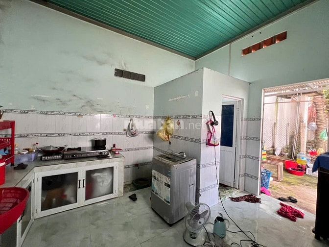 Nhà đẹp Phước Đông. 200m2 ngay KCN.  1,x tỷ 