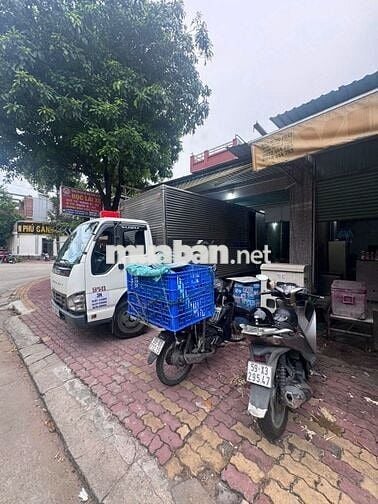 GIAO HÀNG BEST EXPRESS DĨ AN TUYỂN SHIPPER
