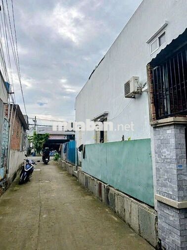 Kho xưởng góc 2 mặt Tiền Tân Hiệp 8-1-Hóc Môn.Dt 9x20~178m2~6ty