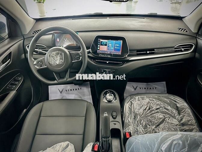 VinFast VF5 màu Xanh Mới 100%