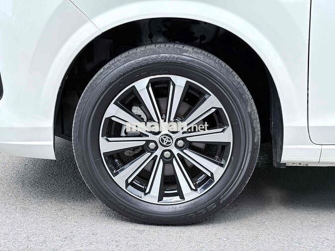 Toyota Avanza 2024, xe 7 chỗ số tự động